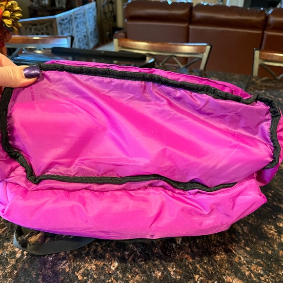 CHAMPION Trendy Luxury Chic LG Black with Pink Lining Puffer Tote Bag - Picture 9 of 16